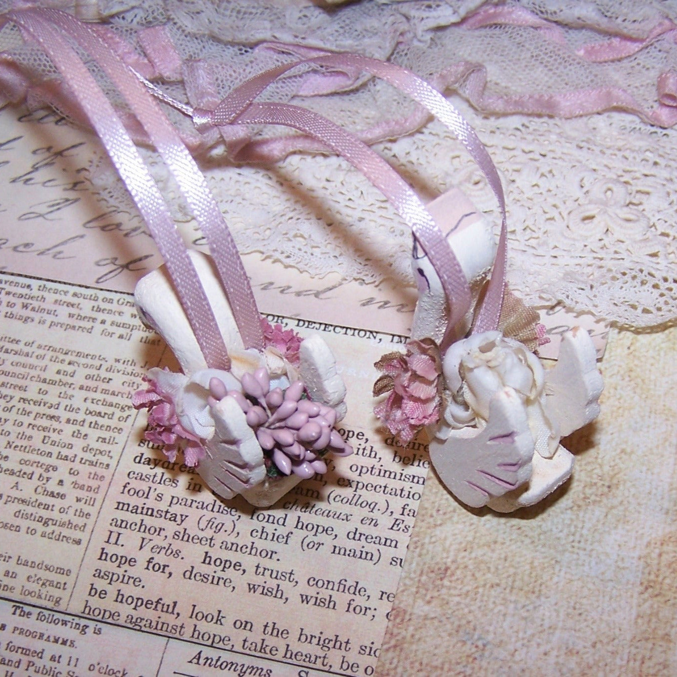Set/2 Handpainted Wood Swan Ornaments - Bridal Shower Favors