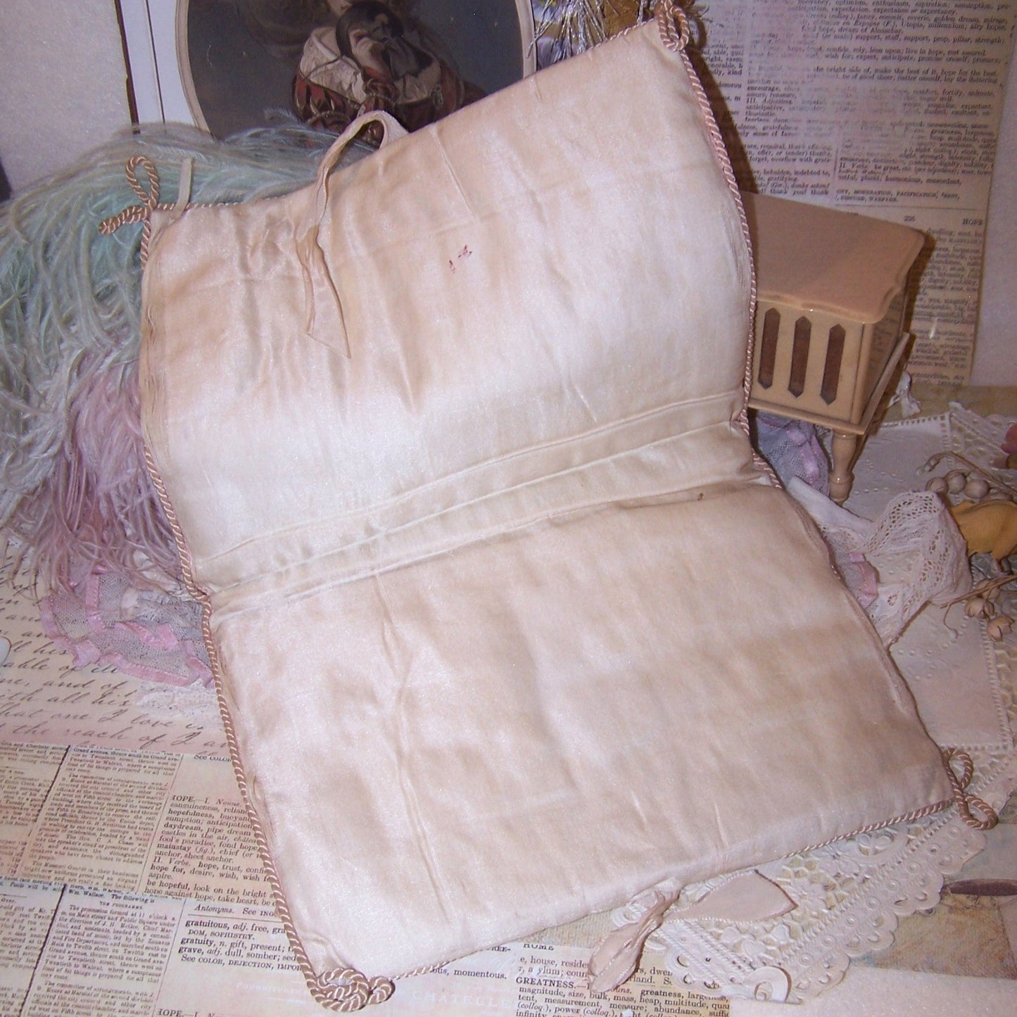 Handpainted Antique French Moire Taffeta Hanky Holder - Needs TLC