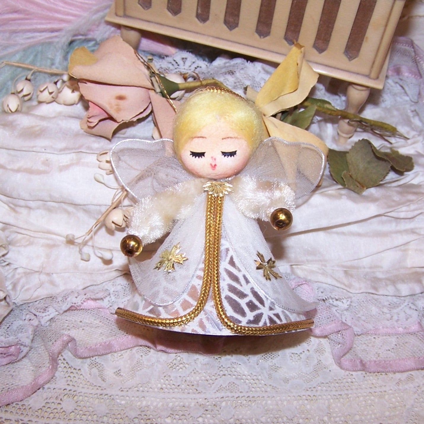 Vintage Made in Japan Christmas Angel Ornament - Original Price Tag