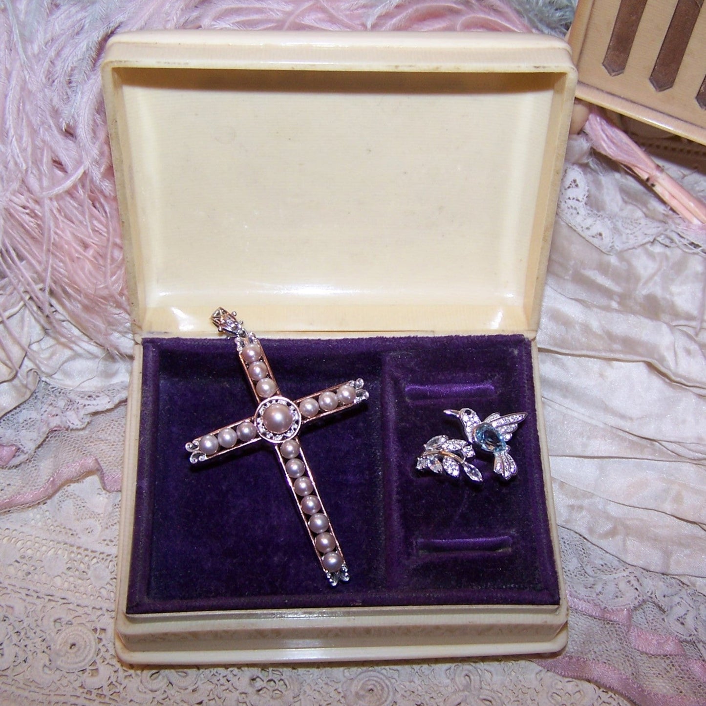 ART DECO Celluloid Jewelry Box - Purple Velvet Interior | 3 Ring Slot