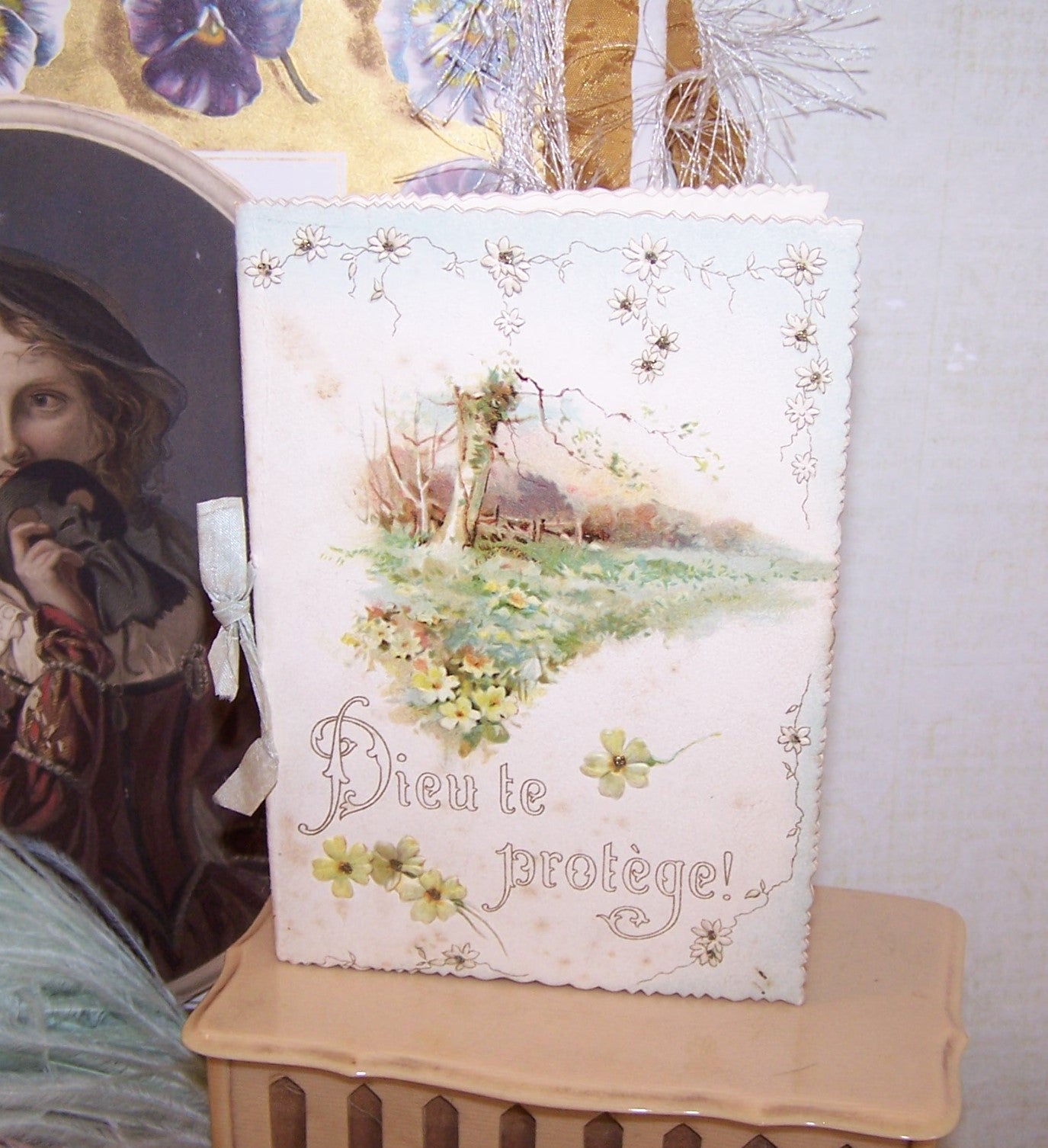 Antique French Softcover Booklet with Chromos - Dieu te Protege | God Protect You