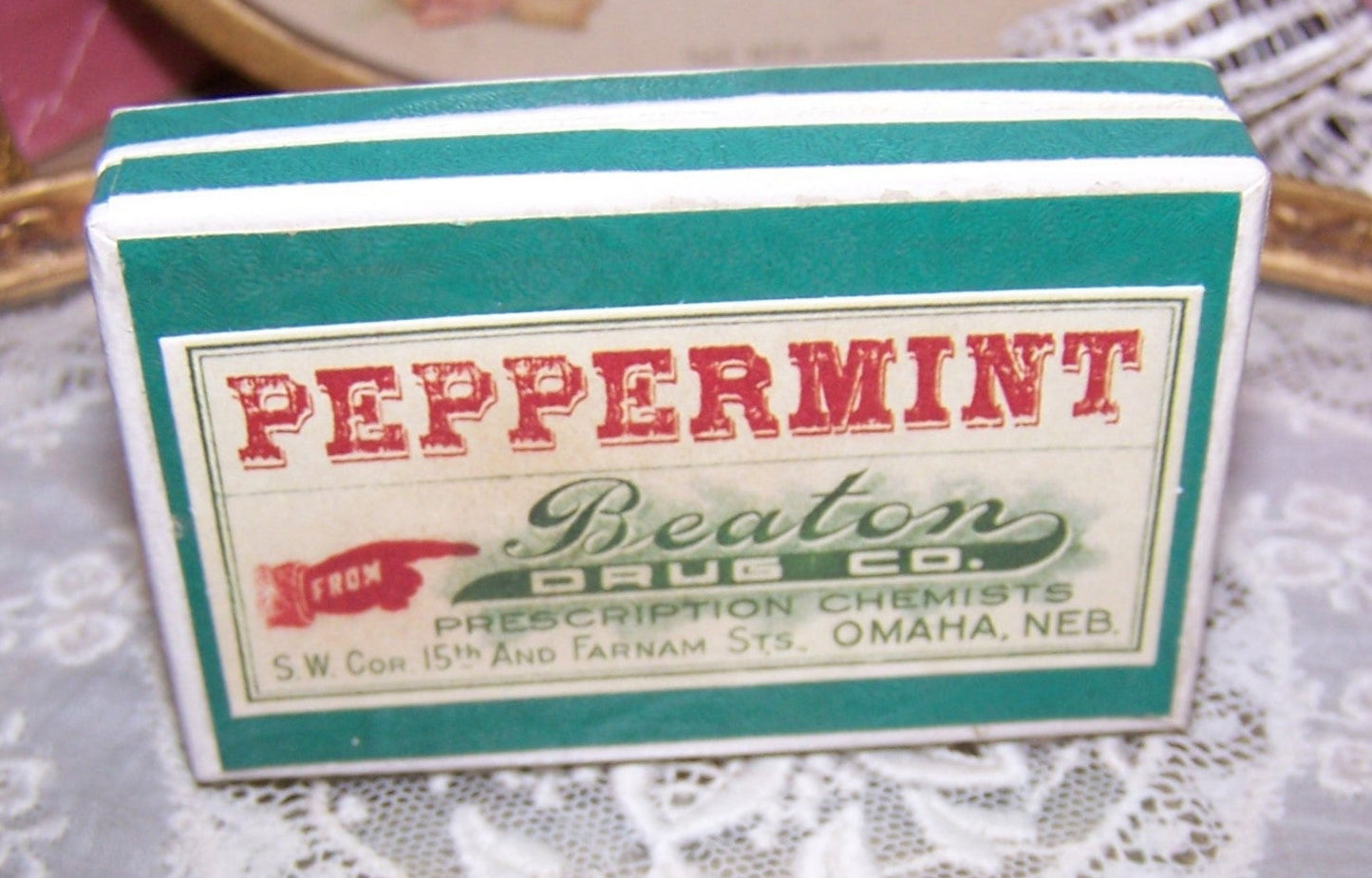 Antique Hinged Pharmacy Box for Peppermint - Beaton Drug Co.