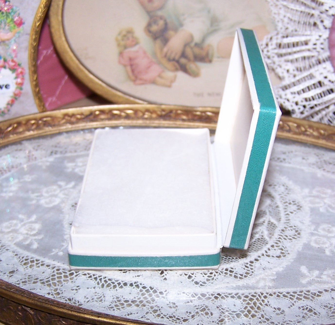 Antique Hinged Pharmacy Box for Peppermint - Beaton Drug Co.
