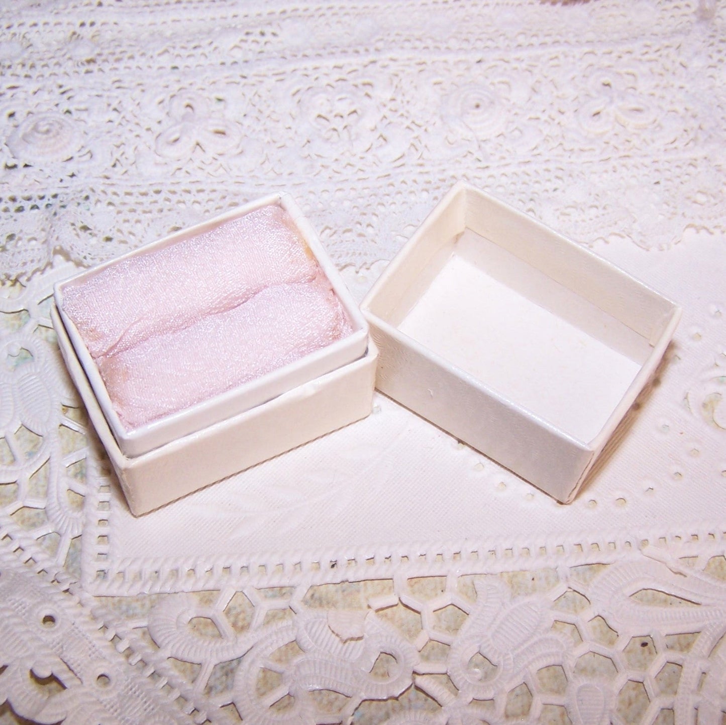 Cream Antique Victorian Paper Ring Box - WITH MY LOVE