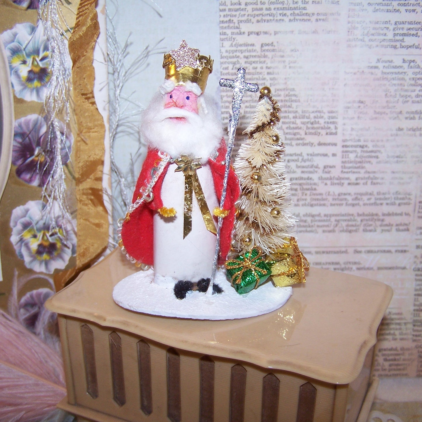 Upcycled Japan Father Christmas Pere Noel Saint Nicholas Mantel Decoration