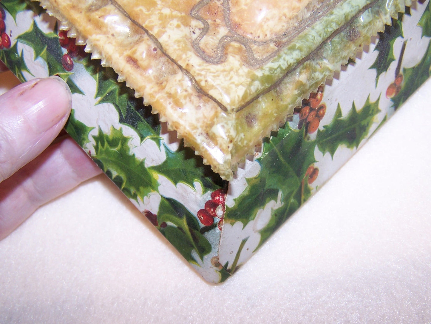 Art Nouveau Celluloid Christmas Gift Box for Gloves - Holly & Berries