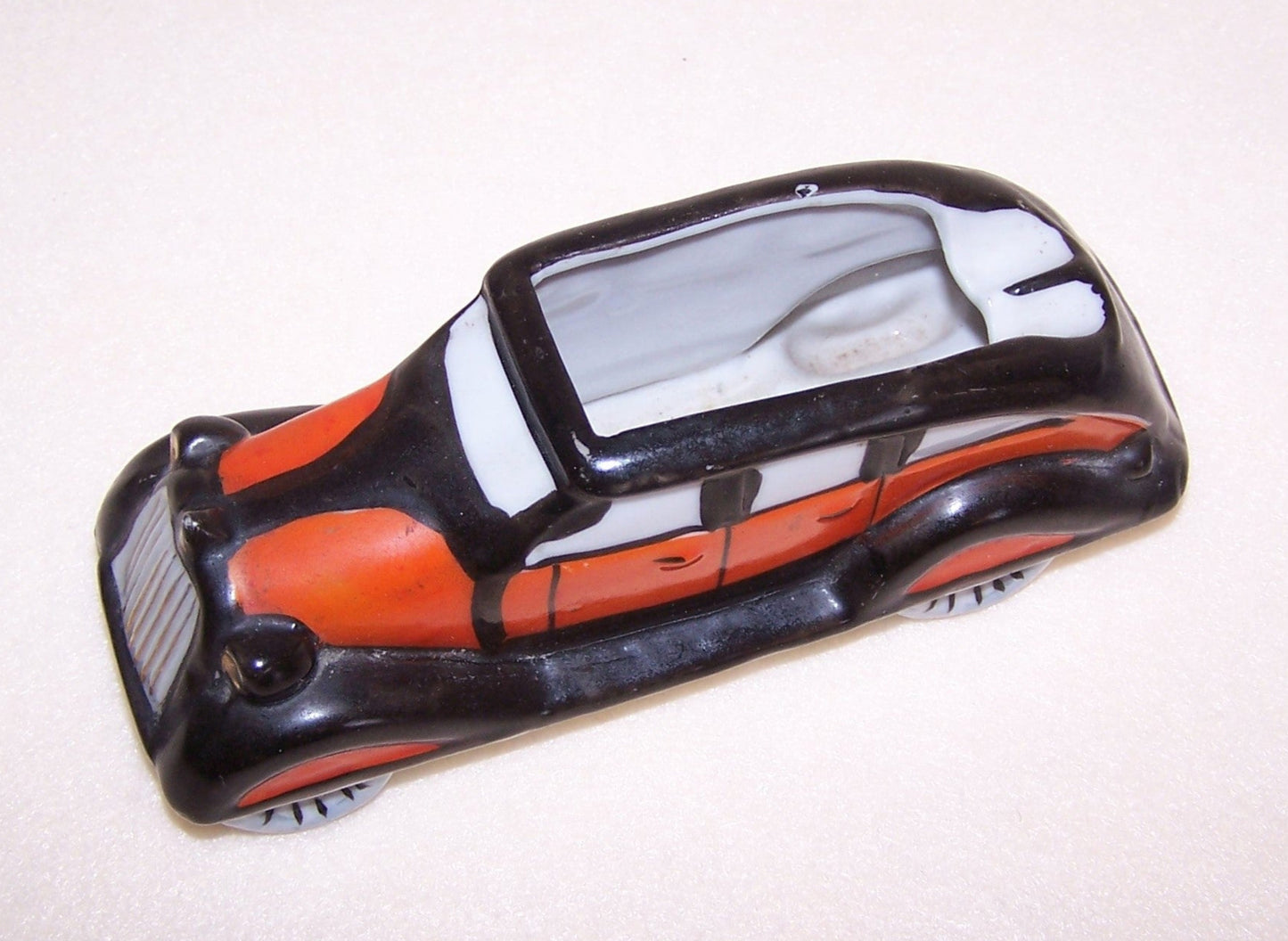 Art Deco Japan Ceramic Motor Roadster In Halloween Black & Orange