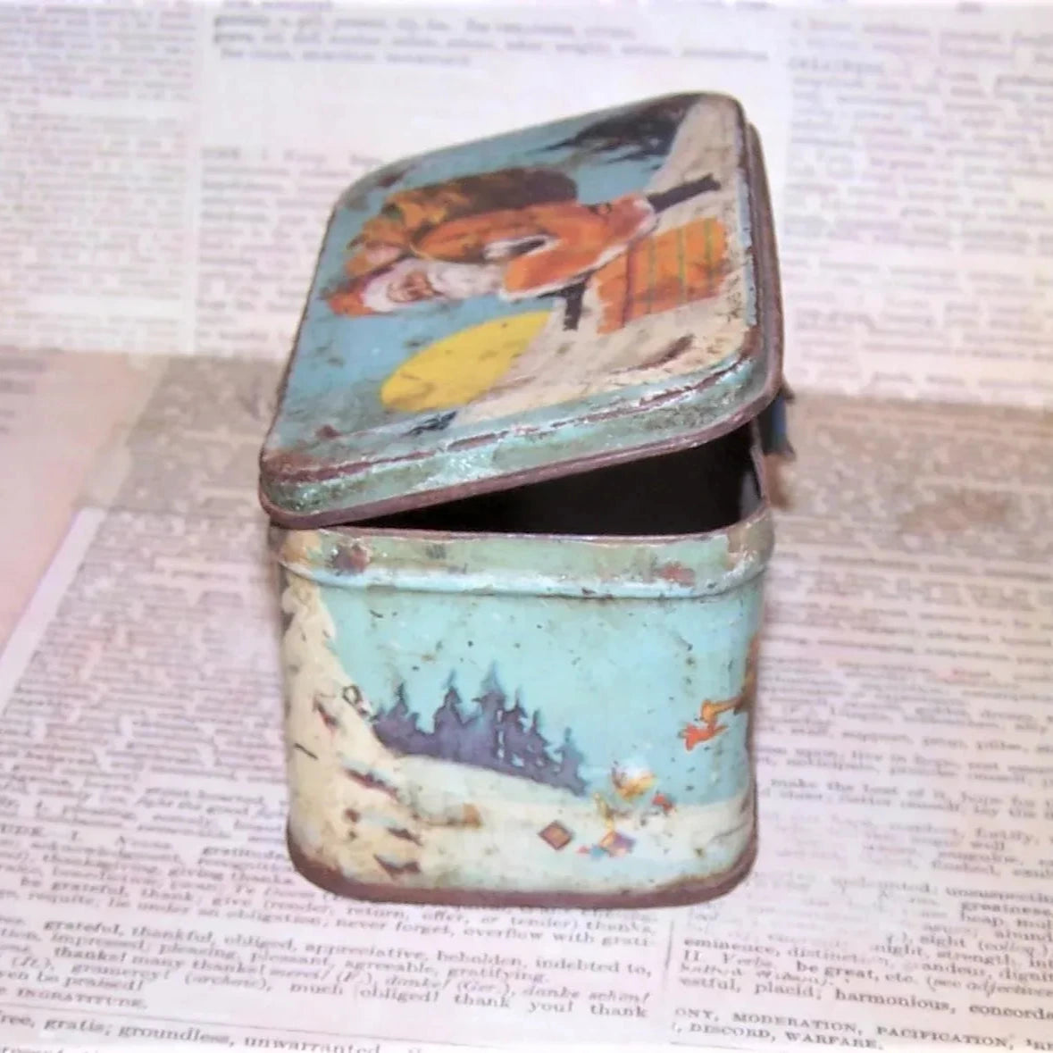 Vintage Tindeco Night Before Christmas Tin Box Candy Container