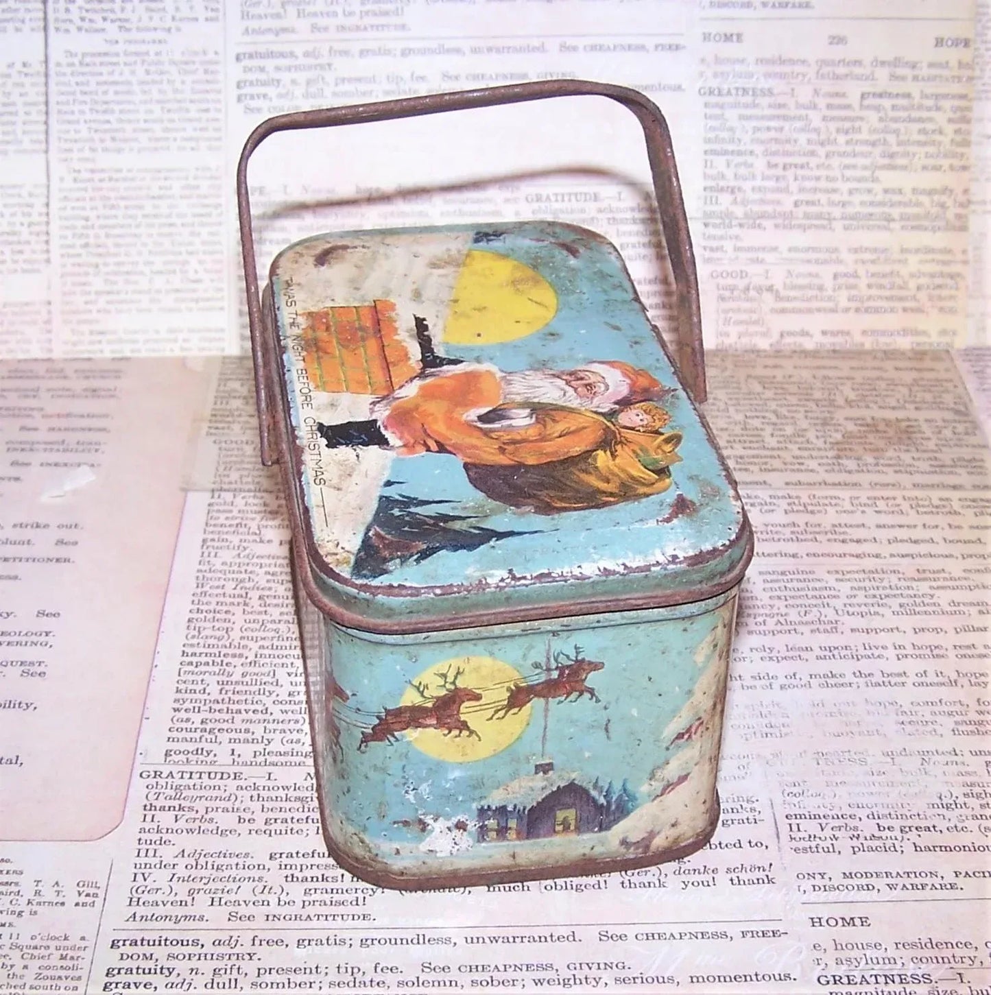 Vintage Tindeco Night Before Christmas Tin Box Candy Container