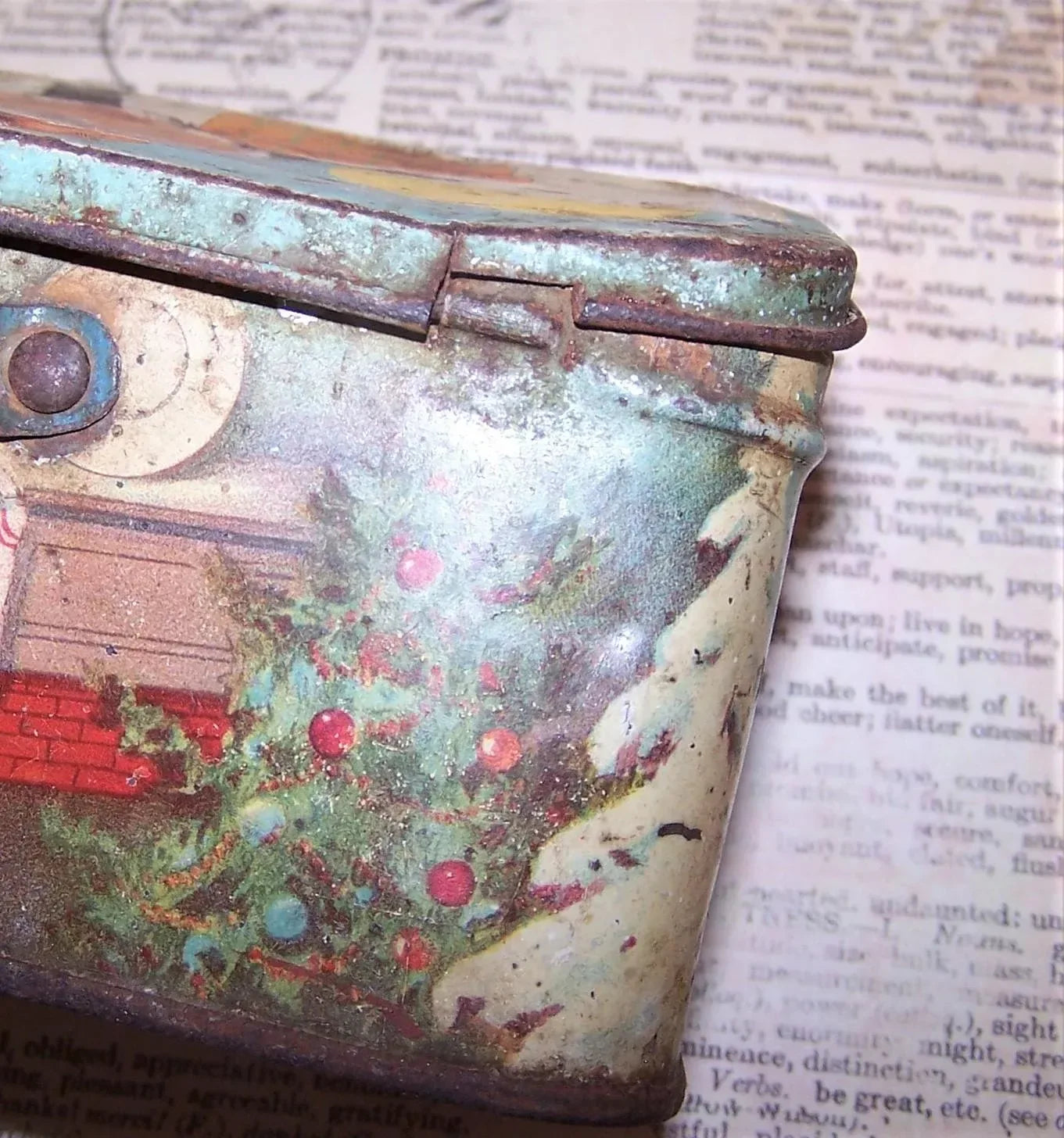 Vintage Tindeco Night Before Christmas Tin Box Candy Container