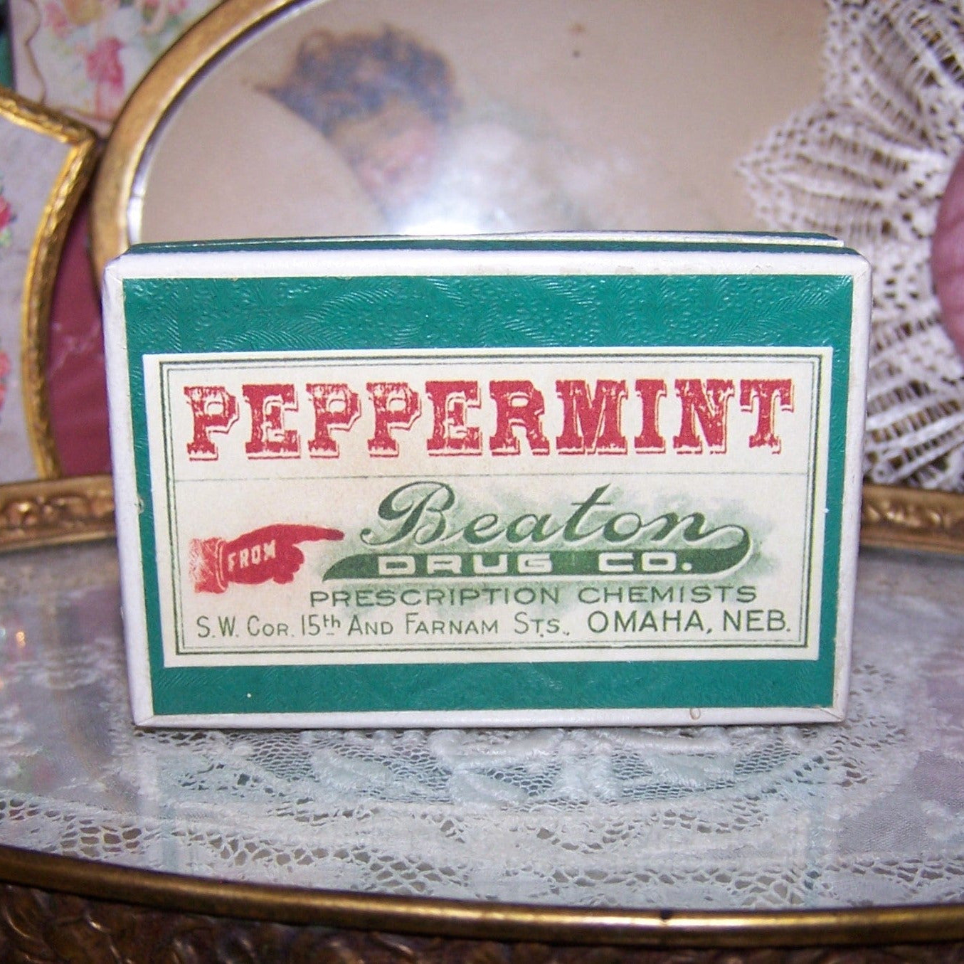 Early 1900s hinged Beaton Drug Co pharmacy box for Peppermint. 2-7/8" x 1-15/16"; 5/8" deep. Lovely condition. A perfect display item in a Christmas vignette!