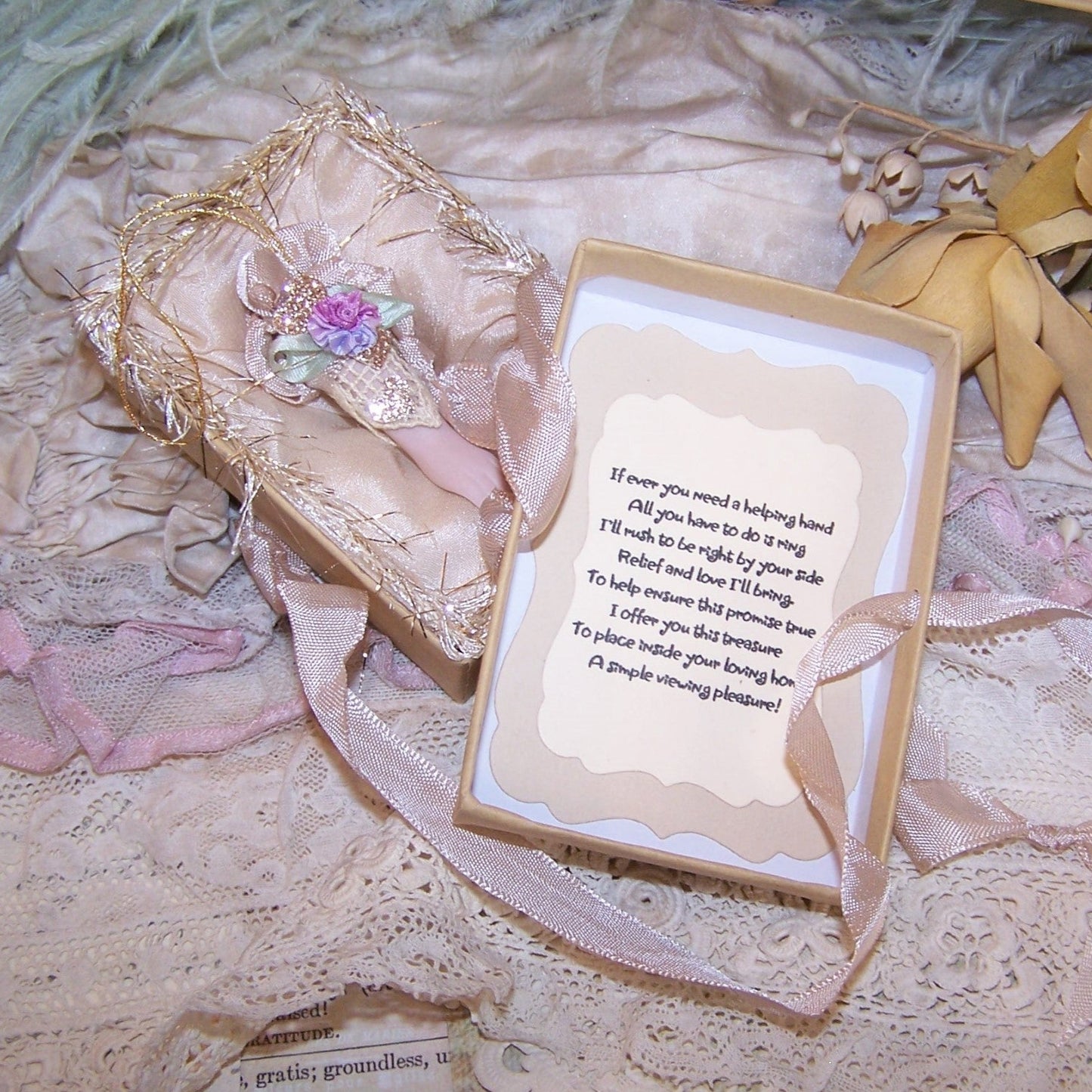 Boxed Holiday Ornament A TOKEN OF LOVE - Extending a Hand in Friendship