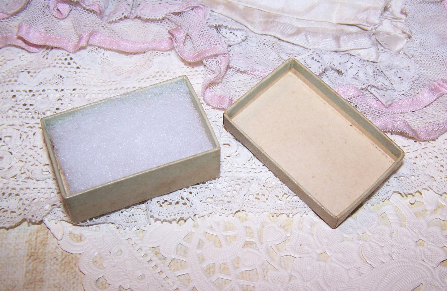 Antique Victorian Jewelry / Trinket / Display Box - With My Love