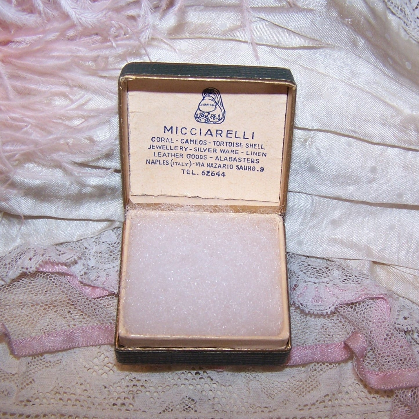 Antique Made in italy Italian Jewelry / Trinket / Display Box - Ice Skating Scene