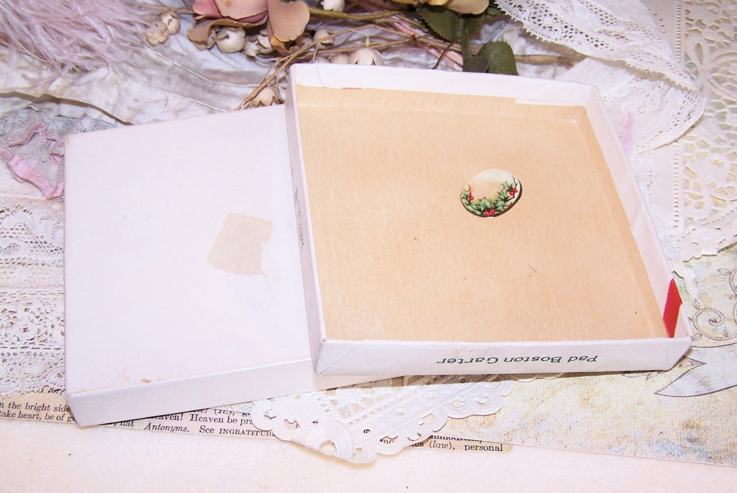 Carter Boston Ink Pad Empty Box - Christmas Theme | Mistletoe Front