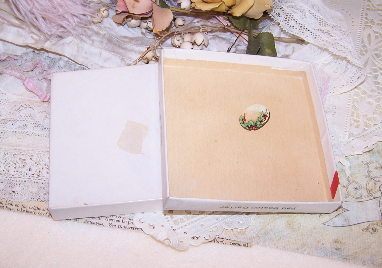 Carter Boston Ink Pad Empty Box - Christmas Theme | Mistletoe Front