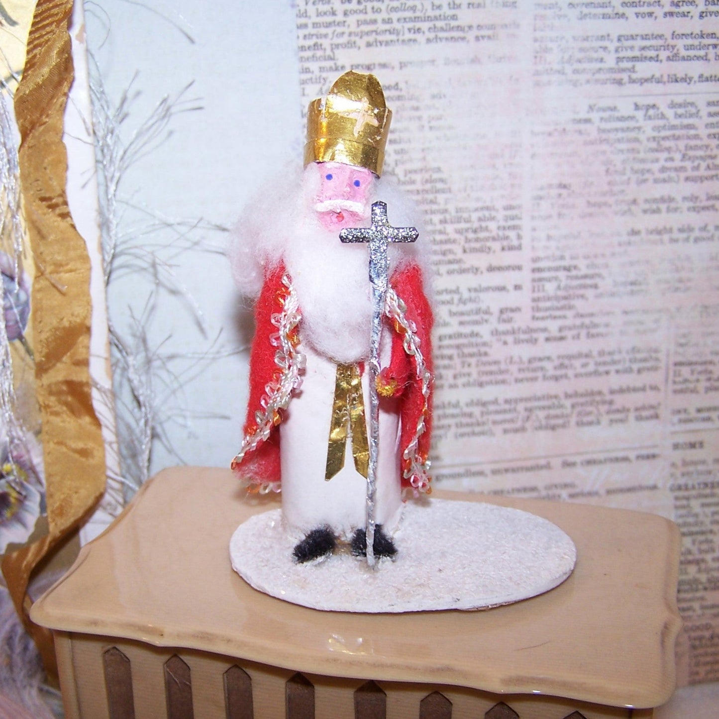 Japan Clay Face Father Christmas Pere Noel Saint Nicholas Mantel Decoration
