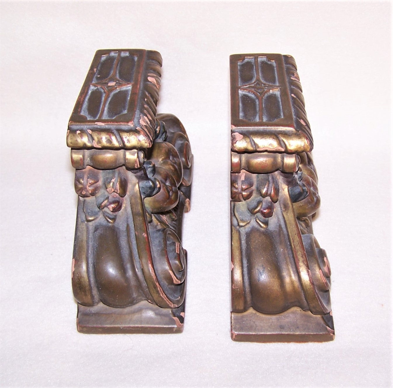 Art Deco Gilt Wood Bookends - Della Robbia Fruit Design