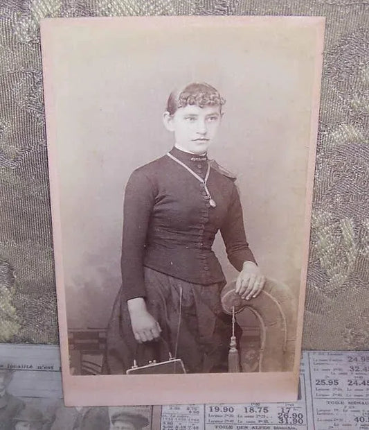 Antique Cabinet Card Photograph - Young Lady Wearing Jewelry