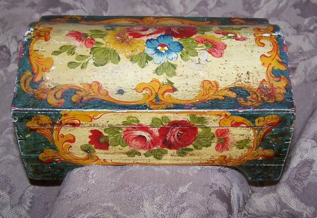 Italian Tole Handpainted Wood Box - Flower Floral Decoration