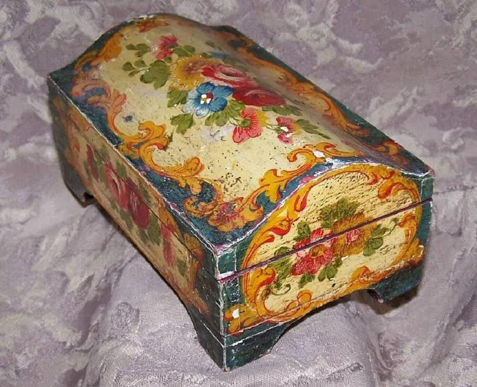 Italian Tole Handpainted Wood Box - Flower Floral Decoration